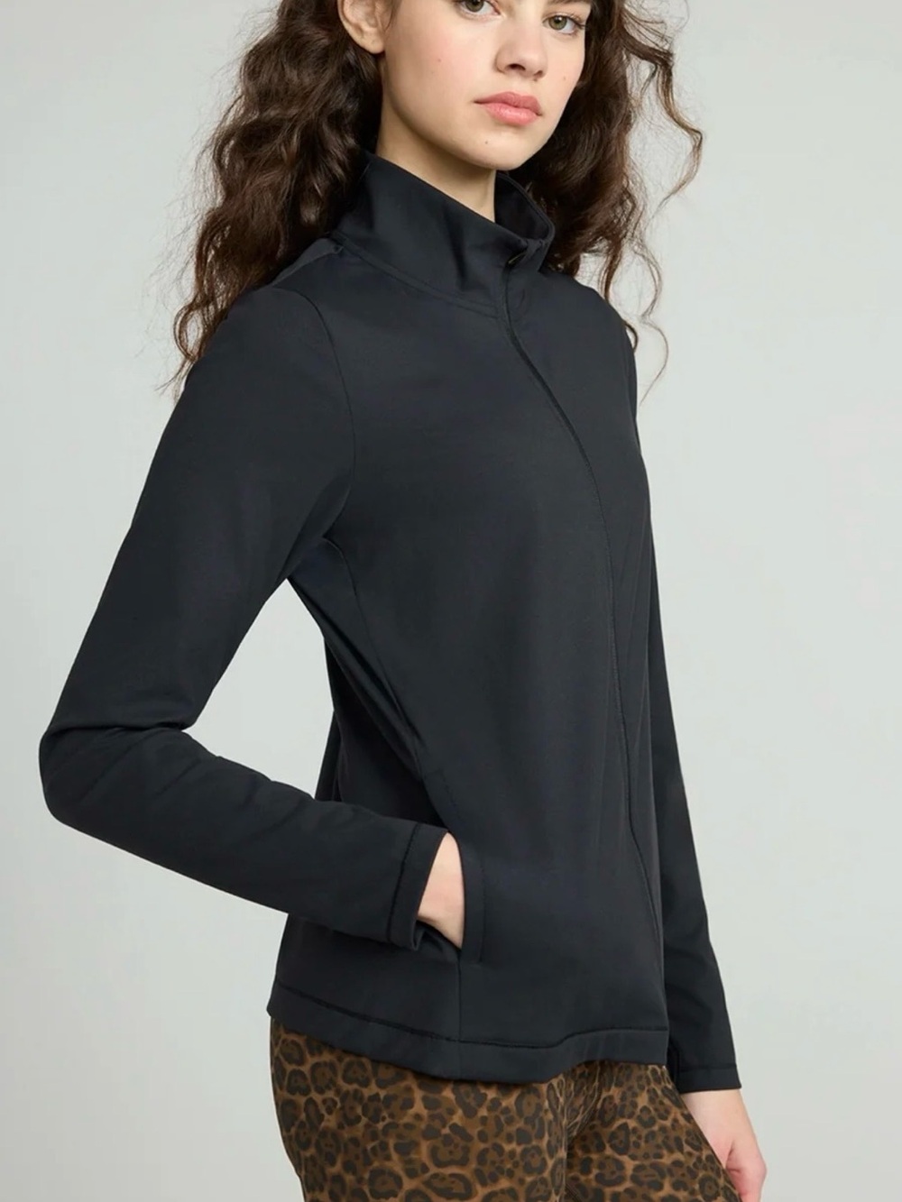 NEW Mondetta The Ultra Soft Yoga Jacket Women’s Sz.S Black Full Zip Lightweight